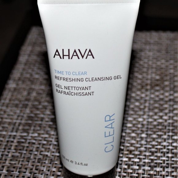 NIB AHAVA LOVE THE EARTH. LOVE YOUR SKIN 3 PIECE SET PLUS 1 FS CLEANSING GEL - Picture 5 of 7